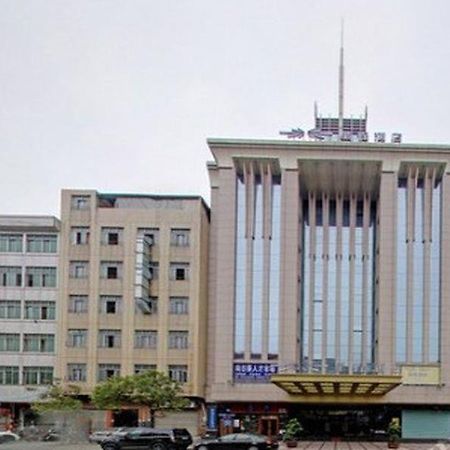 Starway Hotel Guangzhou Xintang Branch 外观 照片